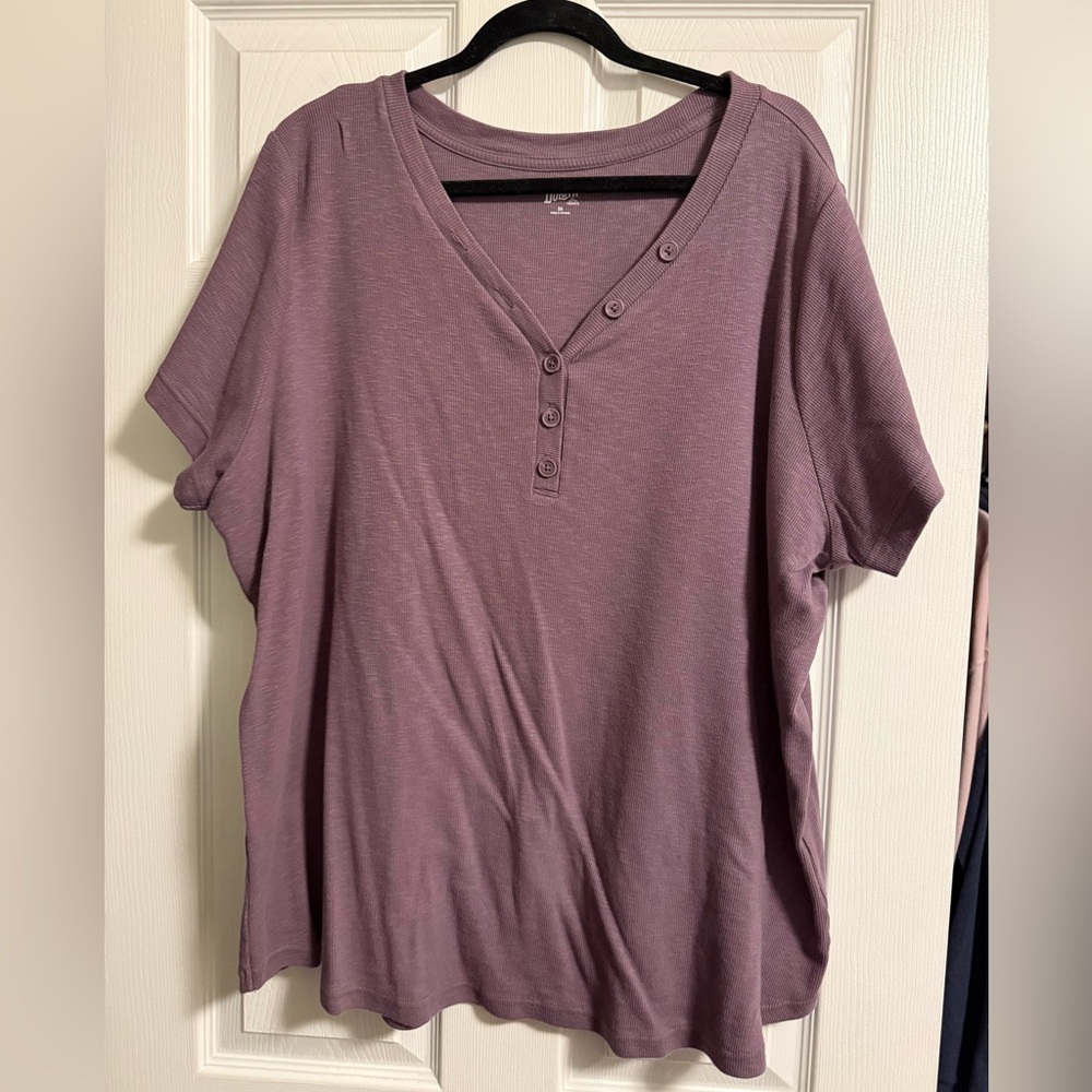 Duluth Trading Co Mauve Short Sleeve Top
